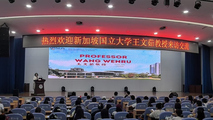 自慰色情